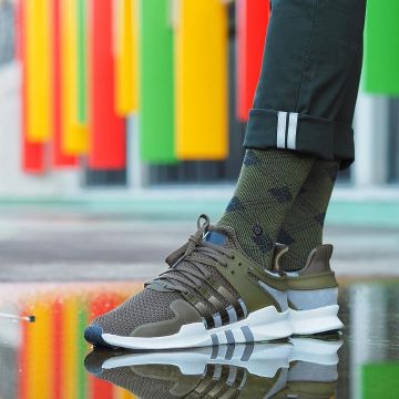 Les adidas EQT vert kaki de bisso97120 sur son compte Instagram