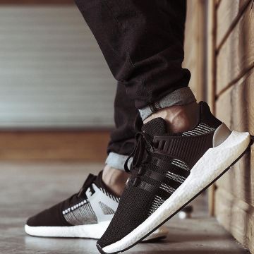 Les adidas Eqt Support noir et blanc de bisso97120 sur son compte Instagram