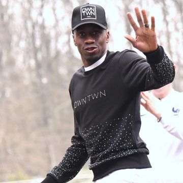 Gorra de arroz DWNTWN de Blaise Matuidi en su cuenta de Instagram