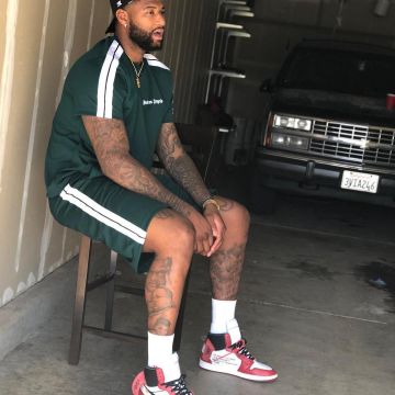 La paire de Jor­dan 1 Re­tro High x Off White "Chi­cago" de Demarcus Cousins sur son compte Instagram