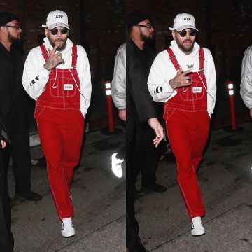 The hoodie custom worn by Chris Brown on the post Instagram of Ohellyeahcmb