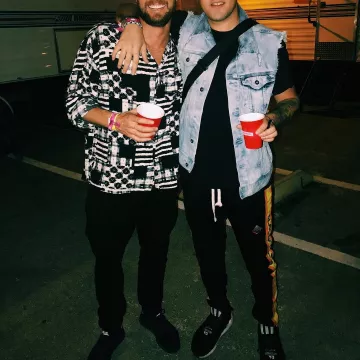 Les sneakers Y-3 SAIKOU de Jauz sur son compte Instagram