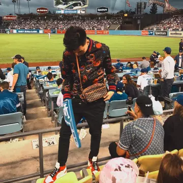 Sneakers THE 10: AIR JORDAN 1 "OFF-WHITE" RiceGum on Instagram