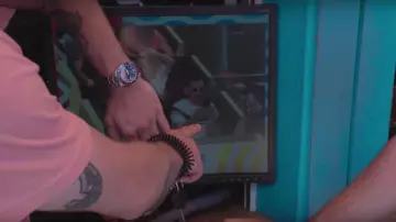 La montre Rolex modèle "Pepsi" portée par Squeezie dans la vidéo YouTube ON ROULE EN HARLEY DAVIDSON (Vlog Los Angeles 1)