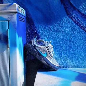 Sneakers blue Nike x Stash Zoom Spiridon of Tonton Gibs on his account Instagram