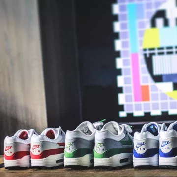 The Nike Air Max 1 OG red and grey @tadsnkrs on his account instagram