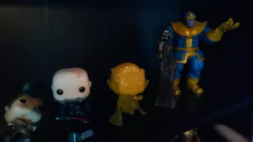 the figurine pop of dr strange in the video VISIT my NEW DECOR GEEK ! #ChalengeLaChaineDuGeek