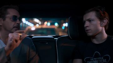 Le t-shirt "The Physics is..." de Peter Parker (Tom Holland) dans Spider-Man : Homecoming