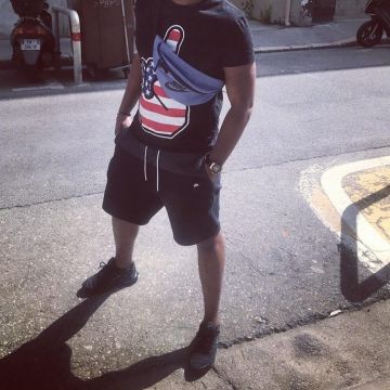 The nike air max plus black Sultan on his account Instagram