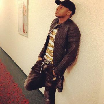 Gorra negra de Sultan's NY en su cuenta de Instagram