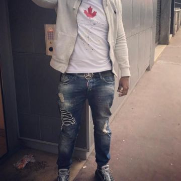 The nike airmax95 black and grey Sultan on his account Instagram