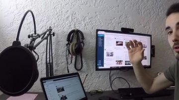 Neewer NW (B-3) 6-inch Filter Anti-pop Microphone Studio in a Circular Form with Bracket Clip (Black)