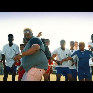 The white jersey of the france Nike seen on the account Instagram of Naza