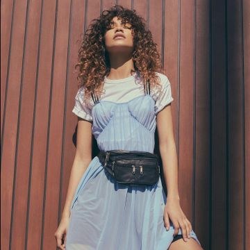 The Bag banana basic front pocket black Zendaya on a photo to Instagram