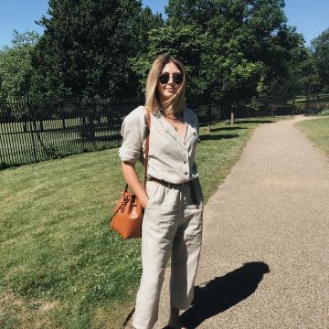 Sunglasses Ray-Ban worn by Emmahill seen on his account Instagram