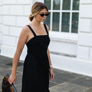 El vestido negro de Emma Hill visto en su instagram