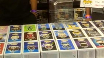 ¡La estatuilla funko POP! de L'Homme Mystère en el vídeo de YouTube UNE JOURNEE DE FOLIE EN COMIC CON PARIS! (ft Iron Man)