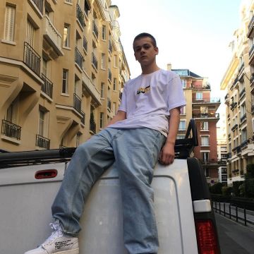 El logo supremo de Raphael Dagain en su cuenta de Instagram