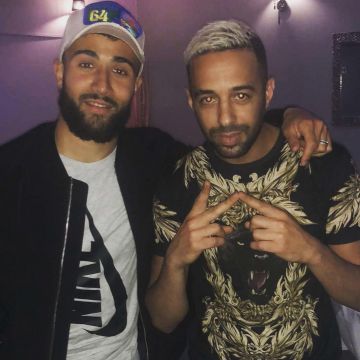 los bombarderos negros básicos vistos en la cuenta de Instagram de Naps