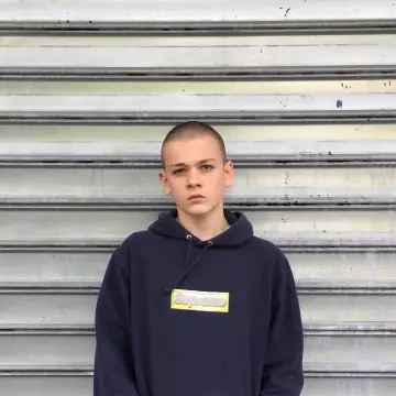Le sweat box logo SUPREME de Raphael Dagain sur son compte Instagram