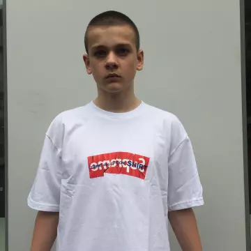 Le T-shirt SUPREME x Comme des garçons de Raphael Dagain sur son compte Instagram