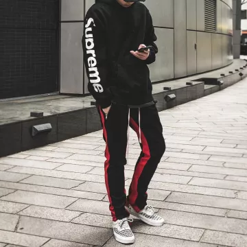 Las Vans Era x FOG usadas por el influencer japonés Ballin Jp en su Instagram