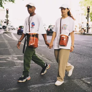 Las zapatillas Balenciaga Triple S negras que luce Gaeloupas en la calle en Instagram