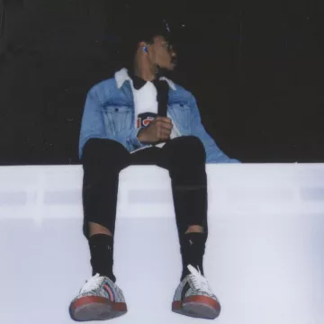 Gucci x Suprême sneakers worn by chancetherapper on his instagram account