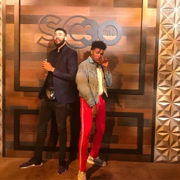 nick young yeezy boost