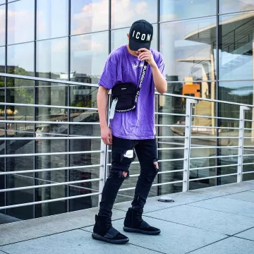 The Yeezy Boost 750 Triple Black that is on the influencer Hyped Jason on his Instagram