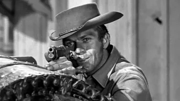 The replica of the famous Winchester M1873 used by Josh Randall (Steve Mcqueen) in the cult series the name of the Law