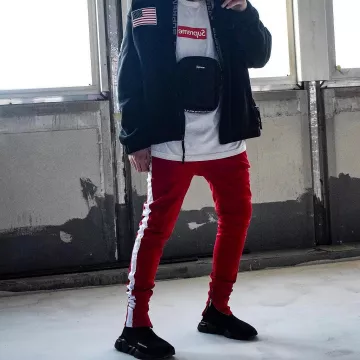 El Balenciaga Speed Trainer negro que lució el influencer Hyped Jason en su Instagram