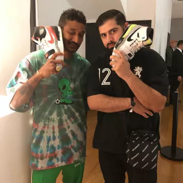 The Nike t-shirt x Off-White that is on the influencer Qias Omar on his Instagram