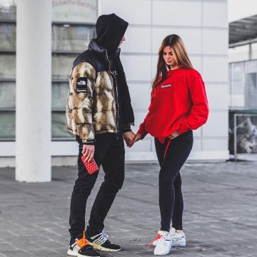 The Nike Air Max 90 Off-White worn by the girlfriend of the influencer Luca Santeramo on his Instagram