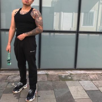 Zapatillas Balenciaga Bred en la publicación de Instagram de NCL Gallery