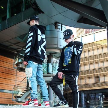 La casquette Dsquared² "Icon" que porte l'influenceur Moe Sommer sur son Instagram