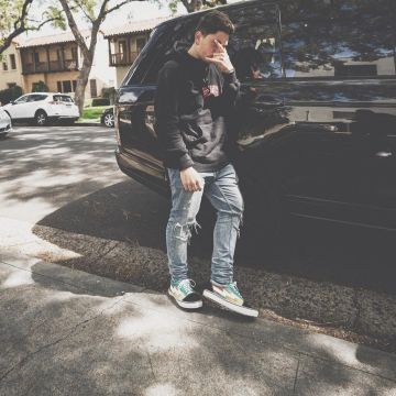 ian connor flame vans