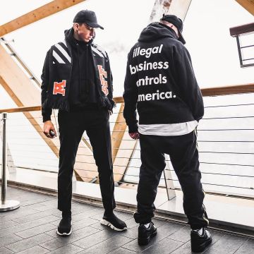 El entrenador Balenciaga Speed que lució el amigo del influencer Ryan Hildrew en su Instagram