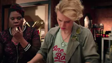 Le t-shirt "One of the boys" de Jillian Holztmann (Kate McKinnon) dans Ghostbusters S.O.S Fantômes (2016)