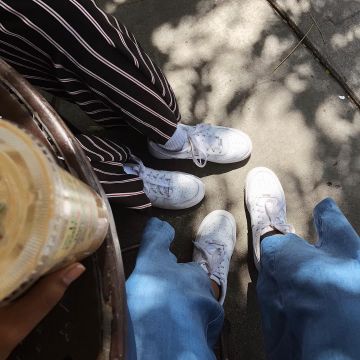Sneakers Nike Air Force One white worn by Shahd Batal on his account Instagram