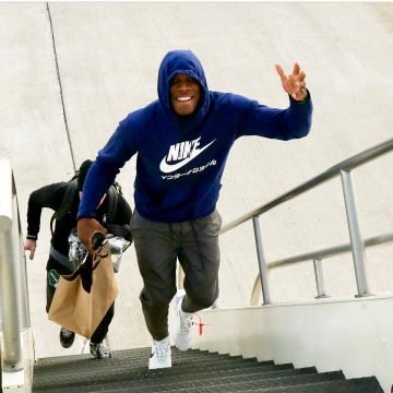 Las 10: Nike Air Max 97 OG "off white" usadas por Eric Bledsoe en su instagram accont