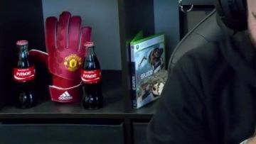 The xbox 360 game Skate 3 in the YouTube video, EACH with ITS POST ROCKET LEAGUE WITH CODJORDAN of Psyko 17
