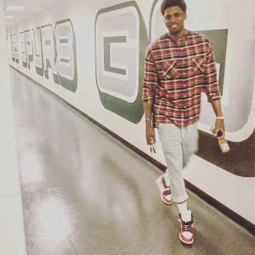Sneakers The 10: Air Jordan 1 "off white" worn by Rudy Gay on his instagram account