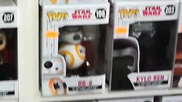 funko pop bb8 seen in SHOPS GEEK IN AIX-en-PROVENCE ? #VLOG of The chain of the geek