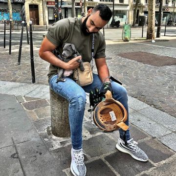 The shoulder bag Supreme Shoulder Bag (SS18) Tan of The Weasel on his account Instagram