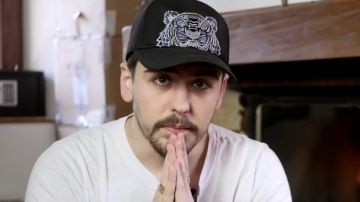 La casquette Kenzo porté par Youtunes dans sa vidéo YouTube JE CHANGE DE NOM !