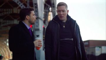 The hoody black John Elliott Tommy Egan (Joseph Sikora) seen in the series Power