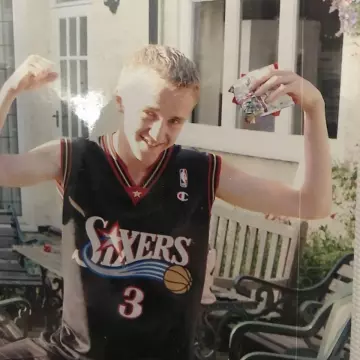 The Tank top Philadelphia 76ers Allen Iverson Mitchell & Ness worn by Tom Felton on his account Instagram