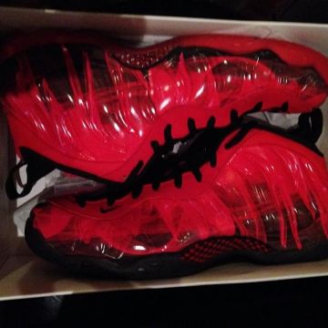 The pair of Nike Air Foamposite One Premium Db "Doernbecher" Draymond Green posted on his account Instagram