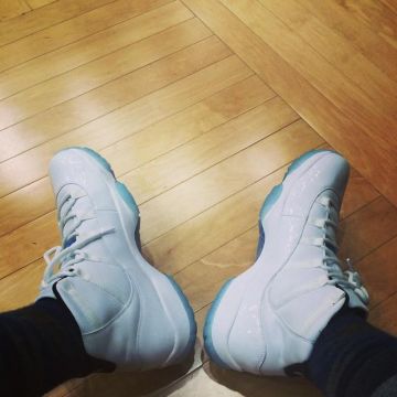 La paire de Nike Air Jordan 11 Retro "legend Blue" portée par Victor Oladipo sur son compte Instagram